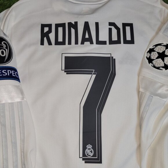 Cristiano Ronaldo Real Madrid 2015 2016 Long Sleeve UEFA FINAL Soccer Jersey M - Picture 4 of 10
